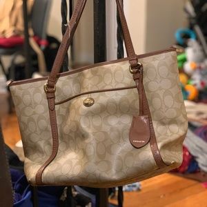 COACH TOTE
